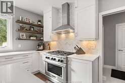 580 HERDMAN | LaSalle Ontario | Slide Image Ten