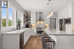 580 HERDMAN | LaSalle Ontario | Slide Image Twelve