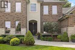 580 HERDMAN | LaSalle Ontario | Slide Image Three