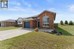 613 HAVENS DRIVE | Windsor Ontario | Slide Image Two