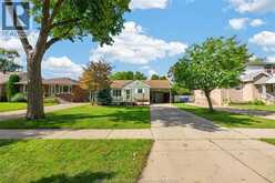 841 Rossini BOULEVARD | Windsor Ontario | Slide Image Two