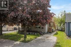 623 EDINBOROUGH | Windsor Ontario | Slide Image Three