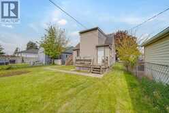 623 EDINBOROUGH | Windsor Ontario | Slide Image Thirty-one