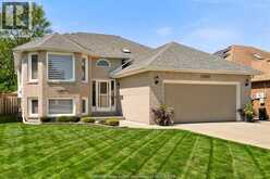 12465 LANOUE | Tecumseh Ontario | Slide Image One