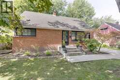 3035 RADISSON AVENUE | Windsor Ontario | Slide Image Three