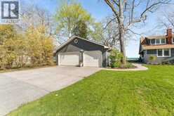 1465 HERITAGE ROAD | Kingsville Ontario | Slide Image Fifteen