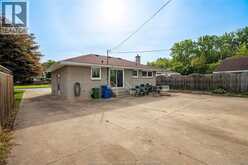 583 BERTHA | Windsor Ontario | Slide Image Thirty-one