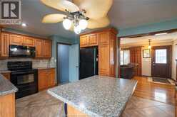 583 BERTHA | Windsor Ontario | Slide Image Eight