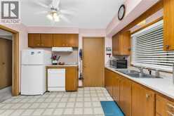 923 GREENDALE DRIVE | Windsor Ontario | Slide Image Sixteen