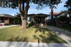2250 Woodlawn AVENUE | Windsor Ontario | Slide Image One