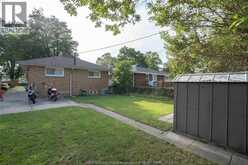 2250 Woodlawn AVENUE | Windsor Ontario | Slide Image Twenty-three