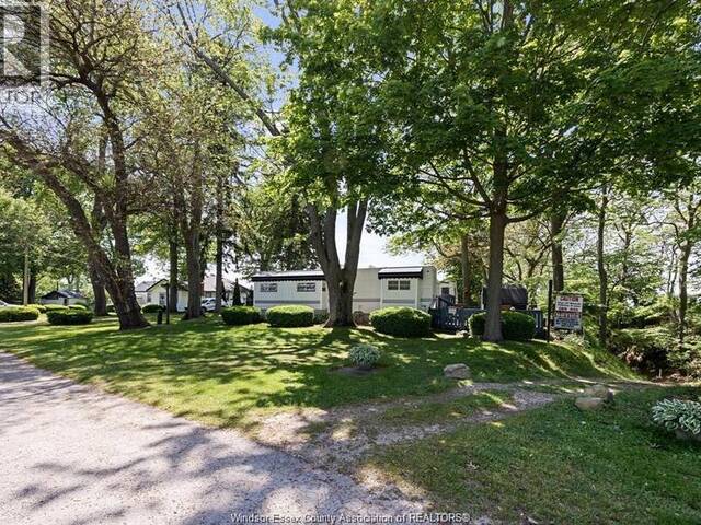 445 COUNTY RD 50 East Essex Ontario, N0R 1G0 - 1 Bedroom Waterfront Home For sale