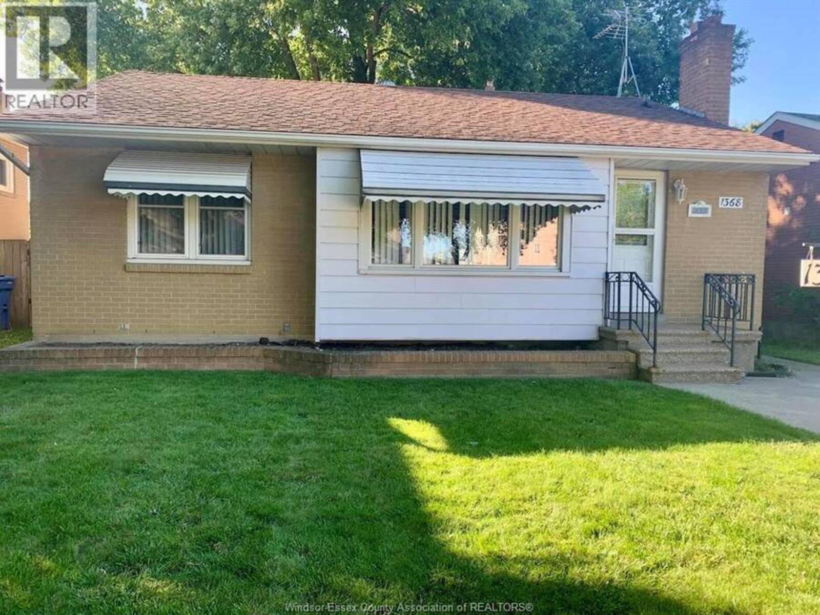 1368 MARLBOUROUGH BOULEVARD, Windsor, Ontario N9C 1Y7
