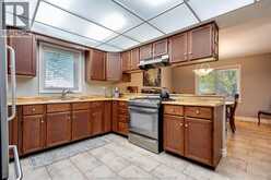 621 County Rd 20 | Kingsville Ontario | Slide Image Ten