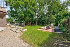 2574 BUCKINGHAM | Windsor Ontario | Slide Image Forty