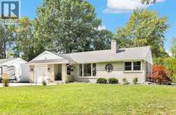 227 ST. MARKS | Tecumseh Ontario | Slide Image Two