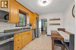 2618 ASKIN AVENUE | Windsor Ontario | Slide Image Thirteen