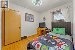 2618 ASKIN AVENUE | Windsor Ontario | Slide Image Seventeen