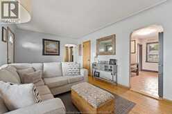 2618 ASKIN AVENUE | Windsor Ontario | Slide Image Nine