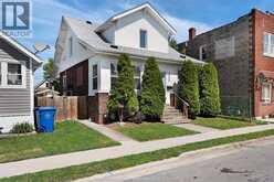 1620 DROUILLARD | Windsor Ontario | Slide Image Two