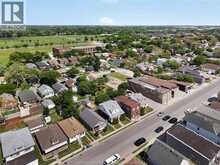 1620 DROUILLARD | Windsor Ontario | Slide Image Thirty
