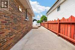 326 Evelyn STREET | Lakeshore Ontario | Slide Image Thirty-eight