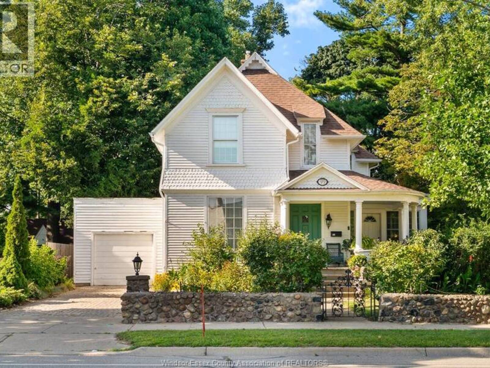99 Talbot STREET West, Leamington, Ontario N8H 1M7