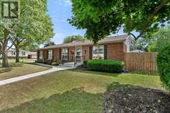 3210 Halpin ROAD | Windsor Ontario | Slide Image Five