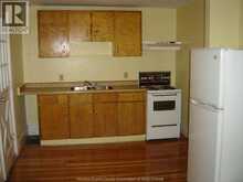 427 GLADSTONE AVENUE | Windsor Ontario | Slide Image Thirteen