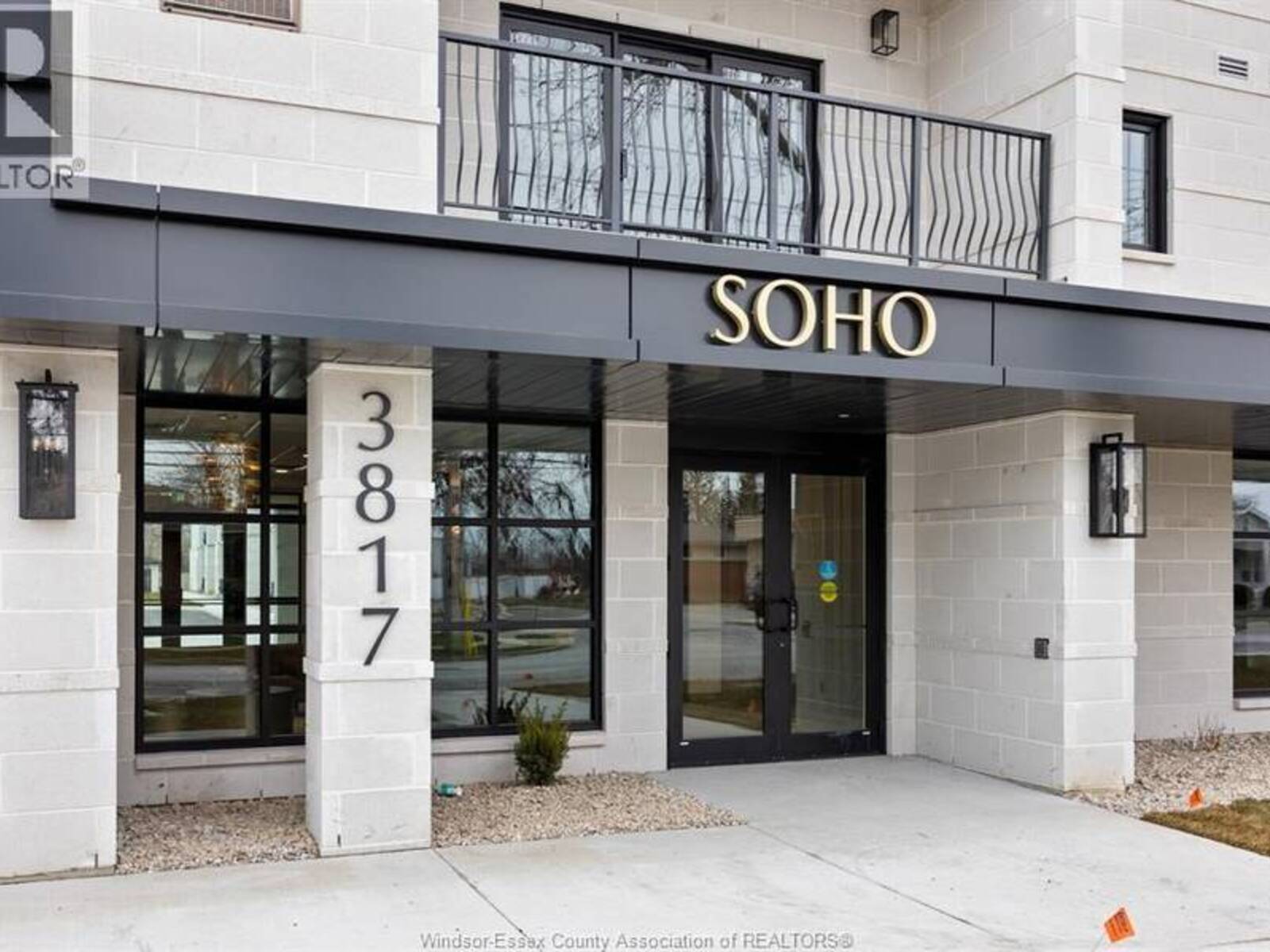 3817 Howard Unit# 221, Windsor, Ontario N9E 0B5
