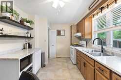 2761 NORMAN | Windsor Ontario | Slide Image Seven