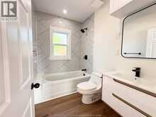 212 ERIE STREET North | Leamington Ontario | Slide Image Thirteen