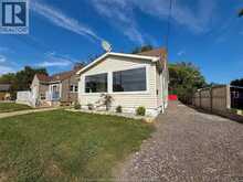 212 ERIE STREET North | Leamington Ontario | Slide Image Forty