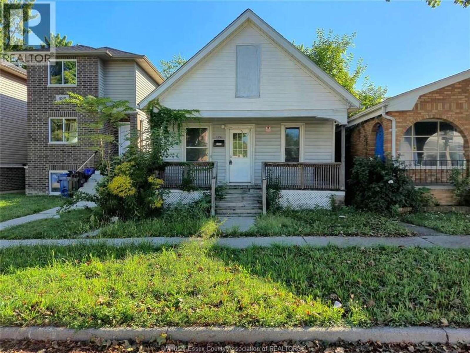 486 BRIDGE, Windsor, Ontario N9B 2M4