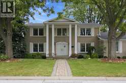 3590 HUNTINGTON AVENUE | Windsor Ontario | Slide Image One