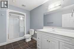 2385 GATWICK | Windsor Ontario | Slide Image Twenty-nine