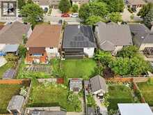 2385 GATWICK | Windsor Ontario | Slide Image Seven