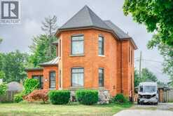 48 CLARK STREET West | Leamington Ontario | Slide Image Three