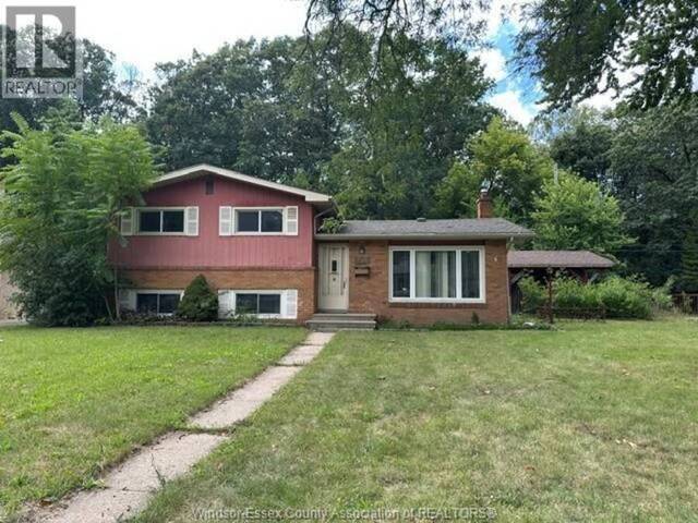 3505 ASKIN Windsor Ontario, N9E 3K1 - 4 Bedrooms Home For Sale