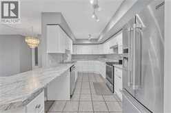 1995 NORMANDY Unit# 309 | LaSalle Ontario | Slide Image Ten