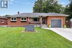 205 GOSFIELD TOWNLINE EAST | Essex Ontario | Slide Image Three