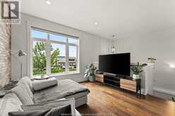735 BROWNSTONE ROAD | Windsor Ontario | Slide Image Ten