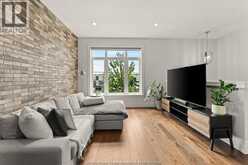 735 BROWNSTONE ROAD | Windsor Ontario | Slide Image Nine