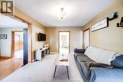 219 INSHES | Chatham Ontario | Slide Image Sixteen