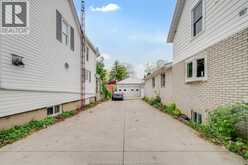 219 INSHES | Chatham Ontario | Slide Image Forty