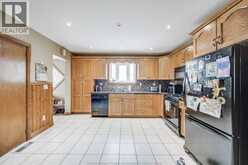 219 INSHES | Chatham Ontario | Slide Image Nine