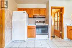 2666 JOS ST. LOUIS | Windsor Ontario | Slide Image Ten