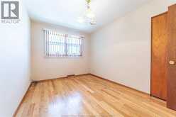 2666 JOS ST. LOUIS | Windsor Ontario | Slide Image Eleven