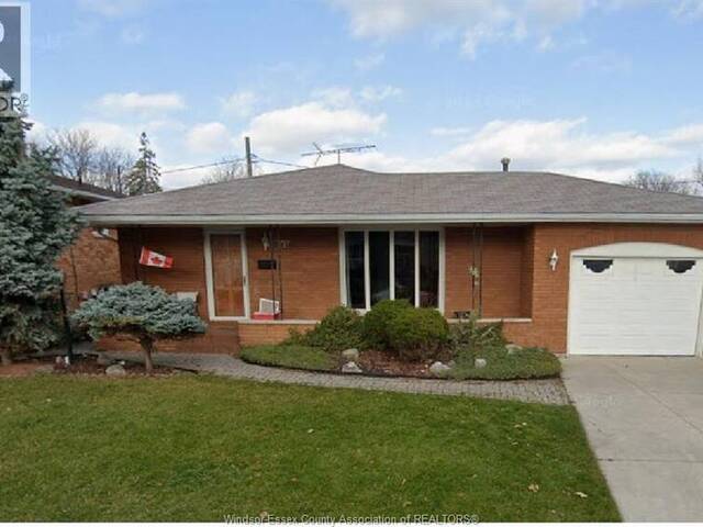 1616 BURWELL COURT Windsor Ontario, N9C 3Z8 - 5 Bedrooms Home For Sale
