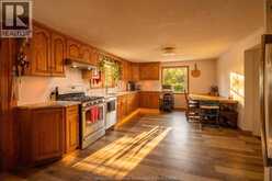 136 MERSEA ROAD 5 | Leamington Ontario | Slide Image Thirteen
